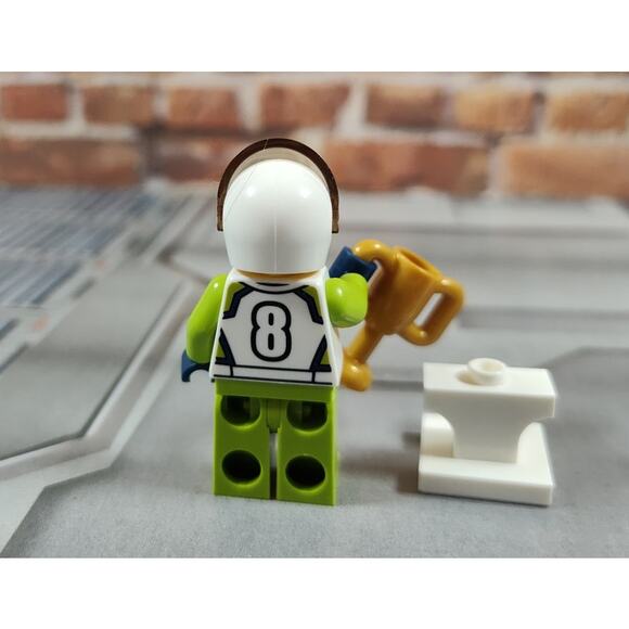 Lego Race Car Driver Minifigure & Trophy with Stand from City Set 60322 - Picture 2 of 4